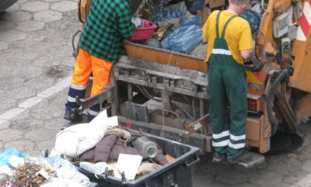 Drastyczne podwyżki za śmieci w gminie Sońsk