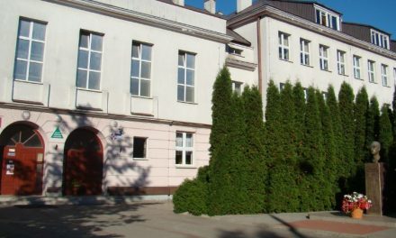 Powiat ciechanowski: W maju rusza rekrutacja do liceów, techników i szkół branżowych