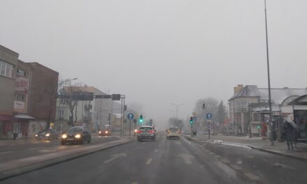 Atak zimy! Śnieżyce mogą paraliżować ruch na drogach
