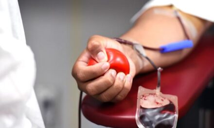 Podziel się cennym darem. Akademicki Klub HDK organizuje  akcję poboru krwi