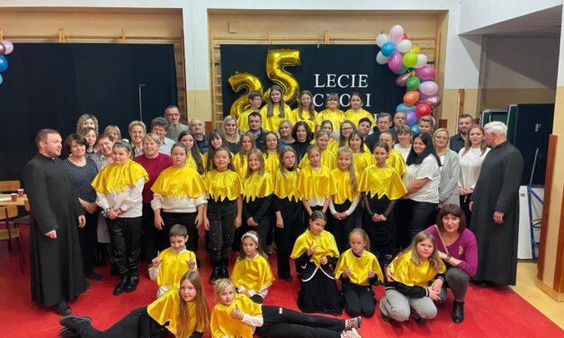 Schola sońskiej parafii świętowała 25-lecie