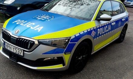 Nowy radiowóz dla ciechanowskiej policji