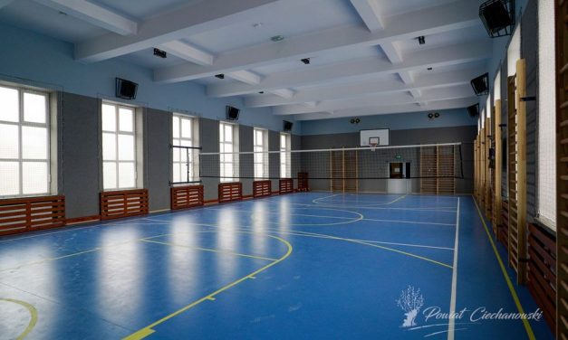 Powiat Ciechanowski modernizuje szkolne obiekty sportowe