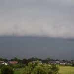 Kolejny dzień burzowymi alertami