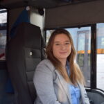 Kocham prowadzić duże pojazdy – rozmowa z Magdaleną Brzezicką, kierowcą autobusu w ZKM w Ciechanowie