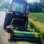 Kompletnie pijany kierowca ciągnika kosił trawę przy DK60